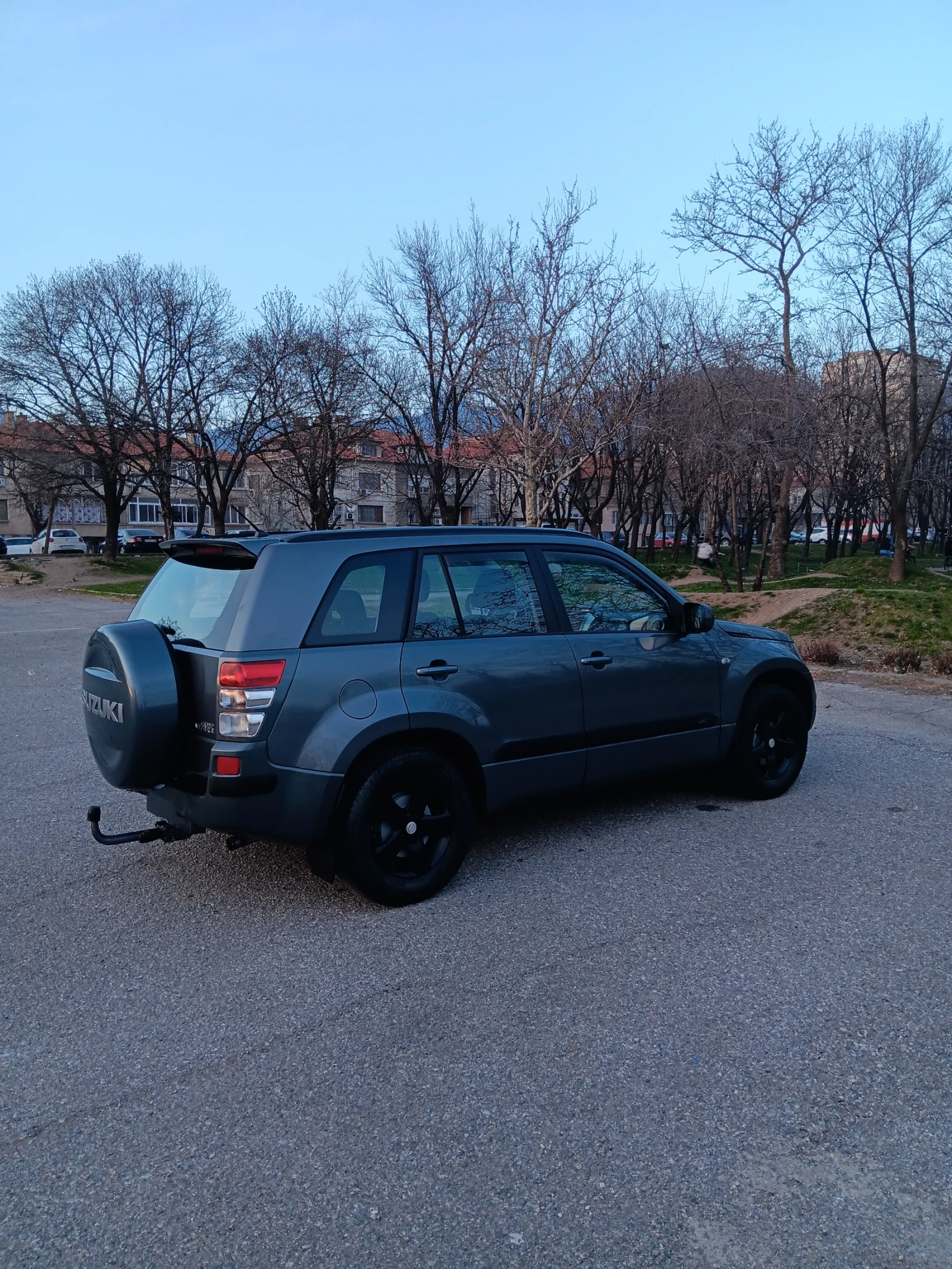 Suzuki Grand vitara 2.0 БЕНЗИН 140к.с.-4x4-БЪРЗИ-БАВНИ-БЛОКАЖ-ТЕГЛИЧ !, снимка 7 - Автомобили и джипове - 53697977