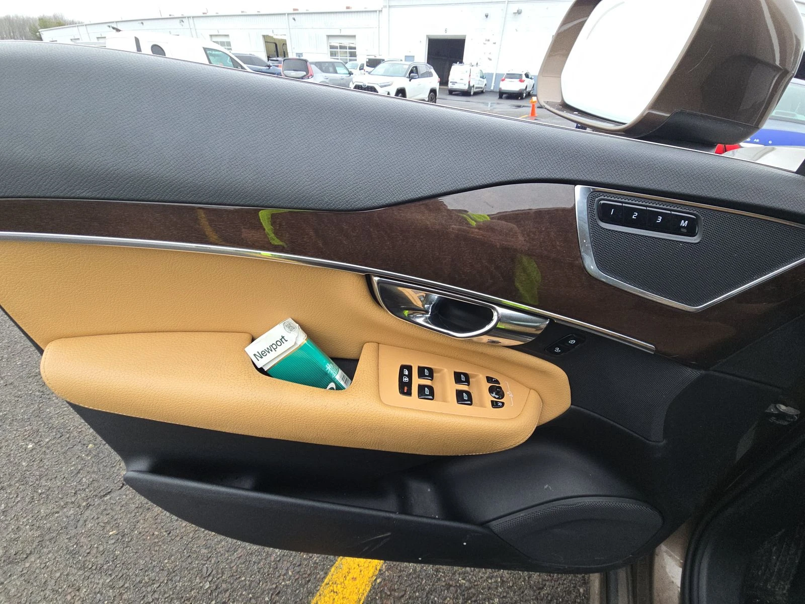 Volvo Xc90 T6 Momentum, снимка 13 - Автомобили и джипове - 54019483