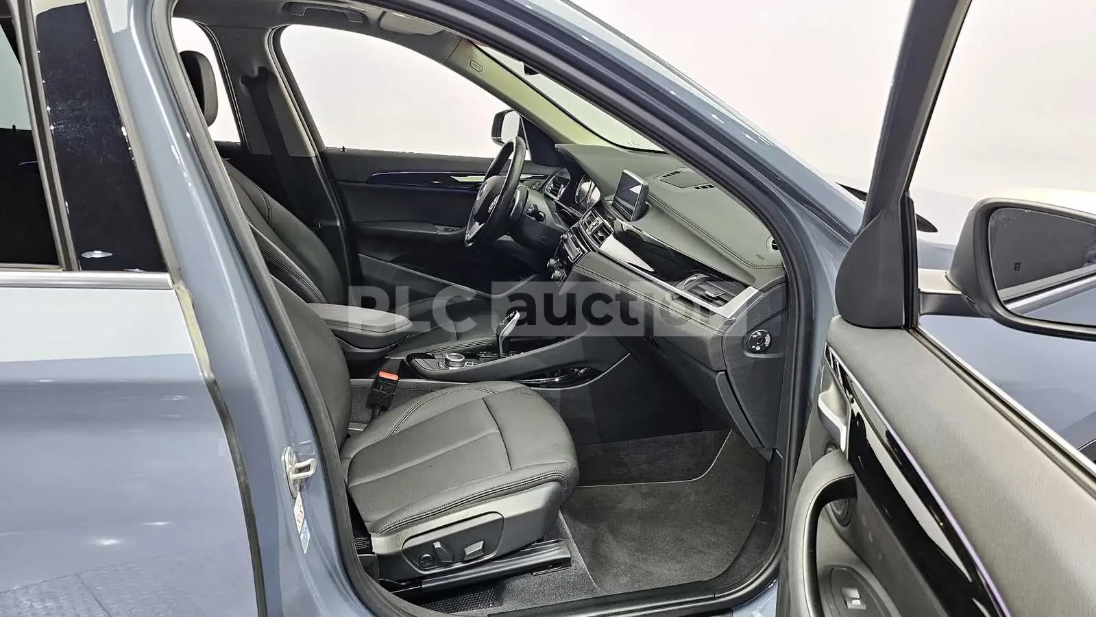 BMW X1 ПОДГРЕВИ * ПАНО * HEAD-UP * KEYLESS, снимка 15 - Автомобили и джипове - 54566904