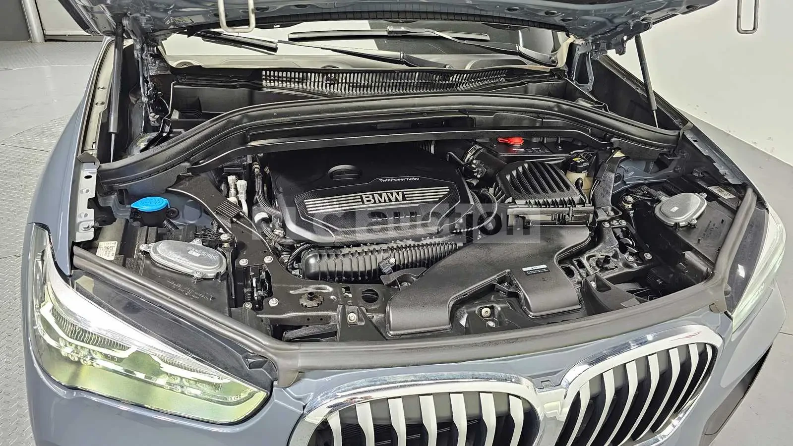 BMW X1 ПОДГРЕВИ * ПАНО * HEAD-UP * KEYLESS, снимка 10 - Автомобили и джипове - 54566904