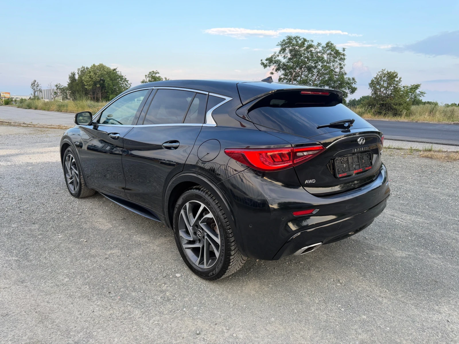 Infiniti Q30 PREMIUM / 2.2 - 170 / AWD / 360 КАМЕРА / ЕВРО6, снимка 6 - Автомобили и джипове - 54804509