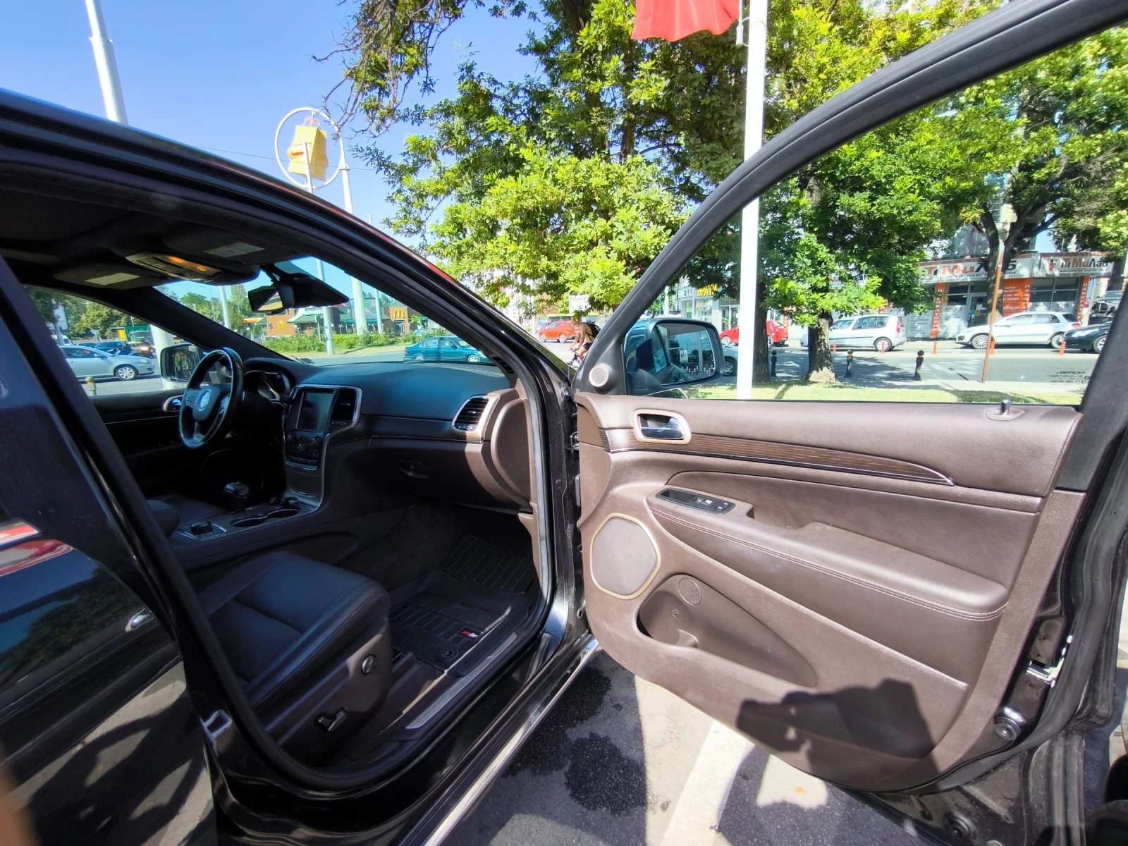 Jeep Grand cherokee 5.7HEMI, снимка 6 - Автомобили и джипове - 55280060