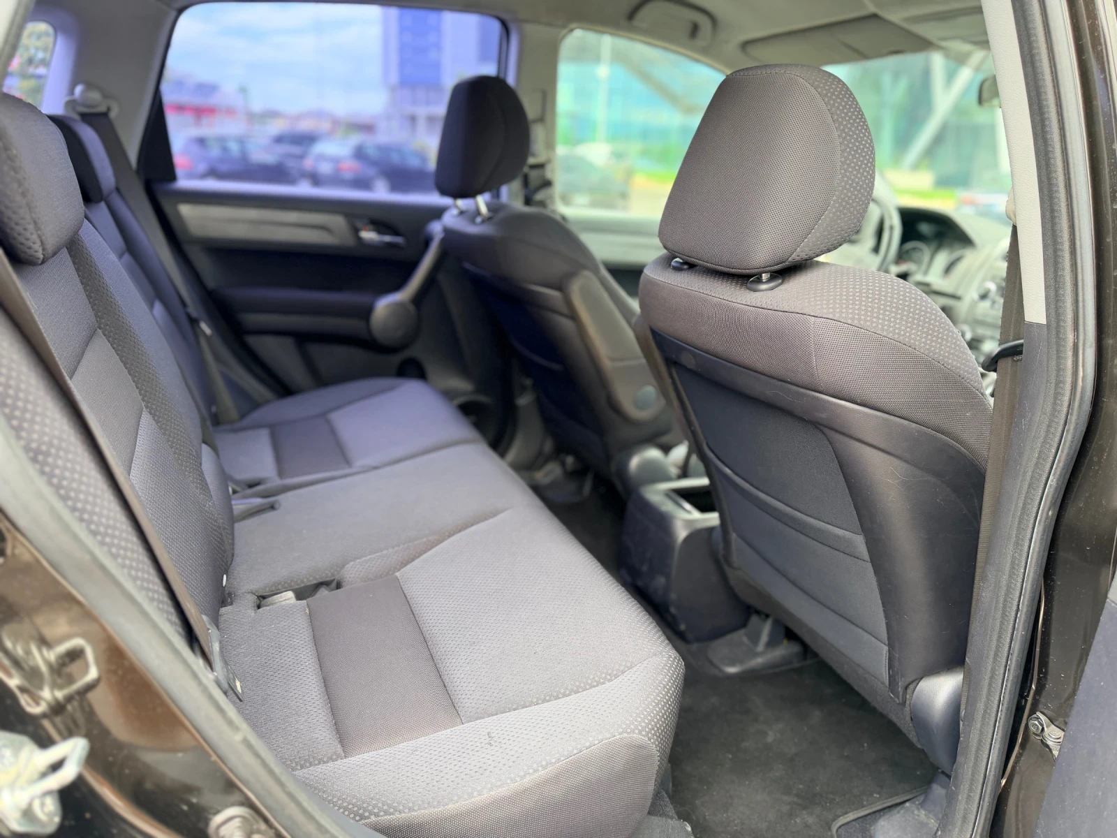Honda Cr-v 2.0Бензин-Газ-Лизинг първа вноска 2700евро, снимка 13 - Автомобили и джипове - 55189172
