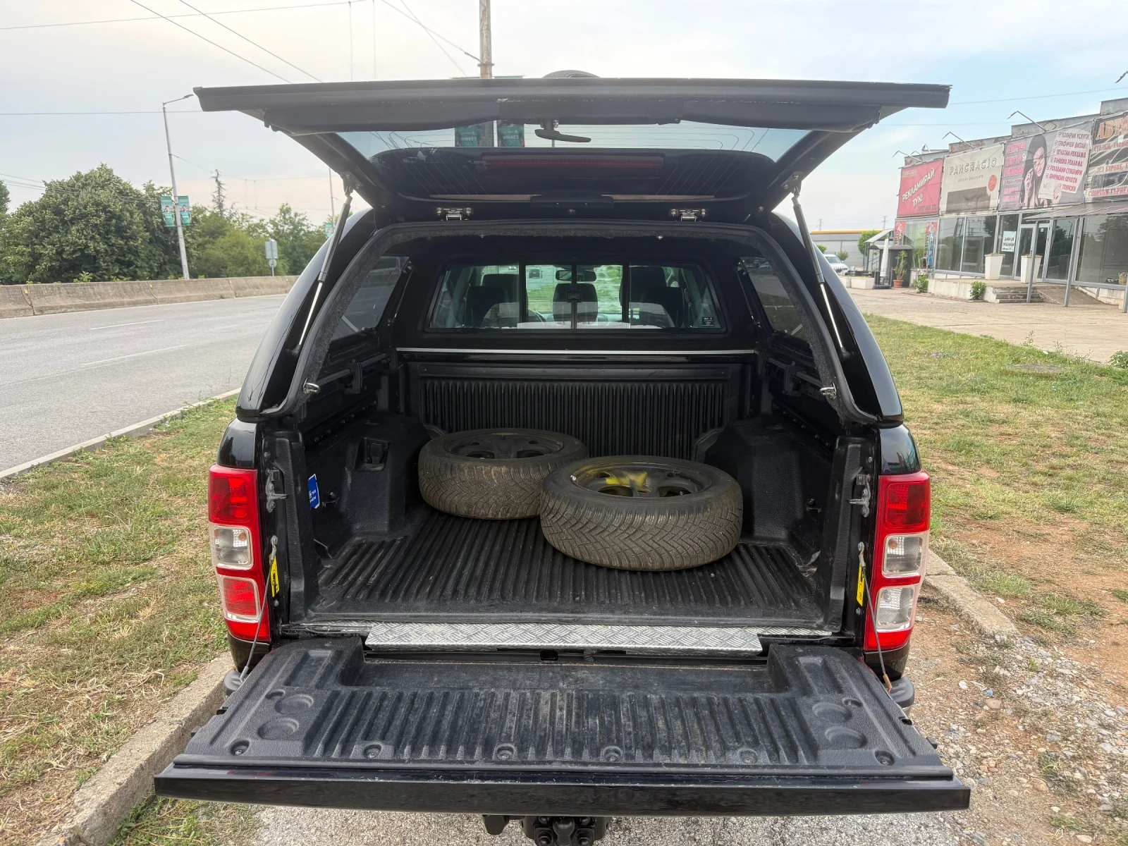 Ford Ranger Limited 2.2, снимка 13 - Автомобили и джипове - 55376018