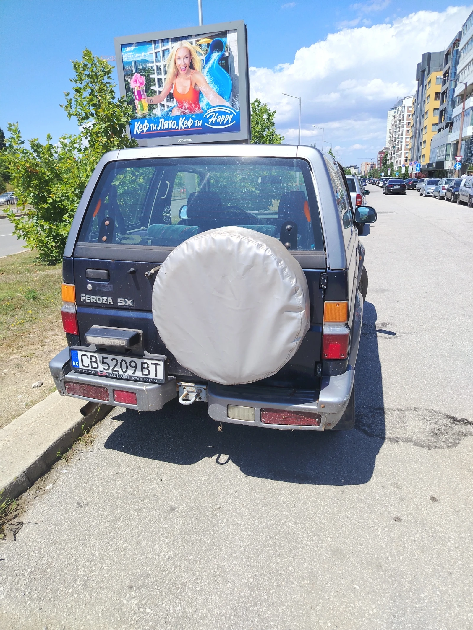 Daihatsu Feroza, снимка 10 - Автомобили и джипове - 55991938