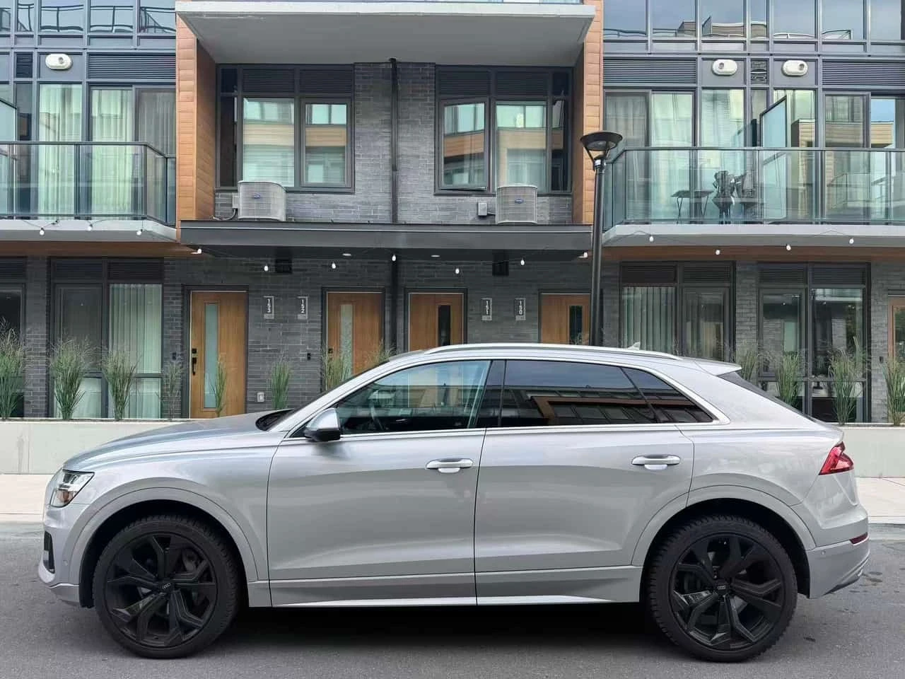 Audi Q8 QUATTRO * BANG&OLUFSEN* ���������* 360 ������*    | Mobile.bg � ����������� 4