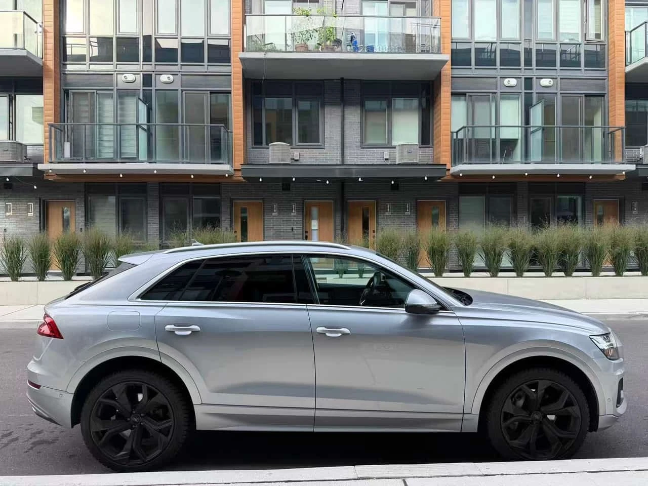 Audi Q8 QUATTRO * BANG&OLUFSEN* ���������* 360 ������*    | Mobile.bg � ����������� 5