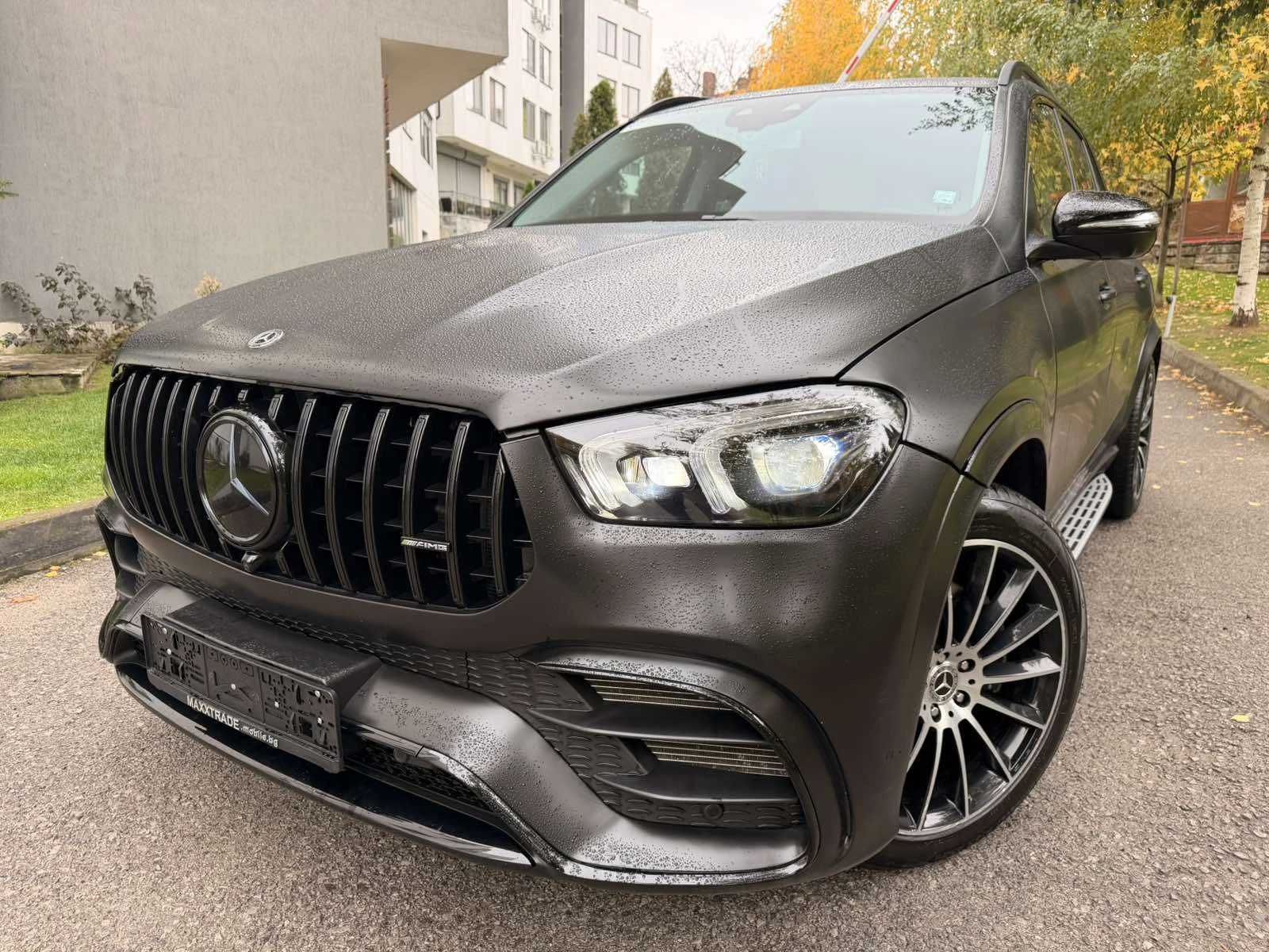 Mercedes-Benz GLE 400 AMG OPTIC, снимка 3 - Автомобили и джипове - 56726235