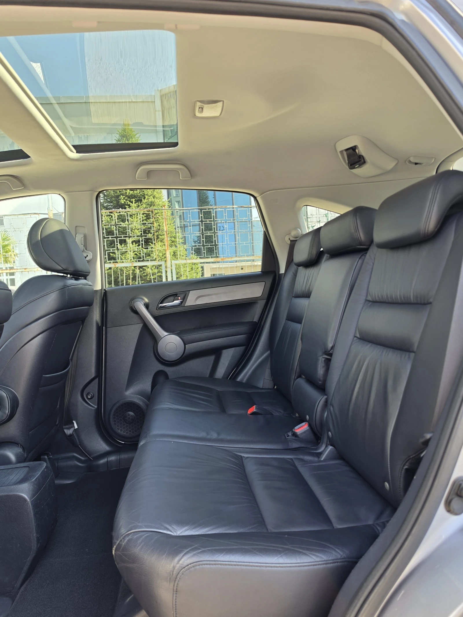 Honda Cr-v 2.0i-VTEC 4x4 Panorama, снимка 12 - Автомобили и джипове - 56737163