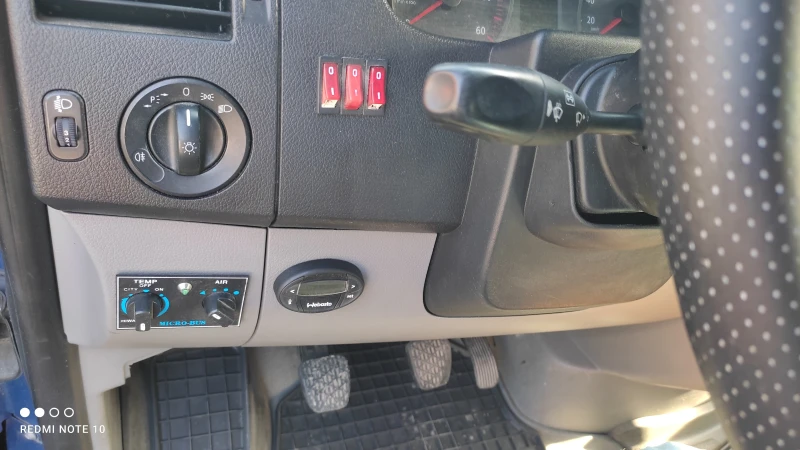 VW Crafter 8+ 1, 2 КЛИМАТИКА, WEBASTO ПЕЧКА, АВТОМ.ВРАТА, снимка 8 - Бусове и автобуси - 47402016