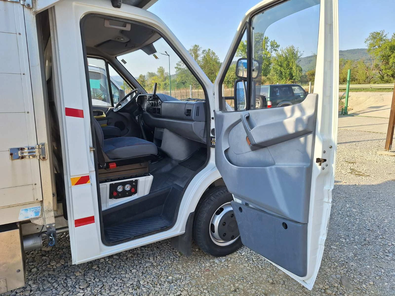 Mercedes-Benz Sprinter 412 D 2.9 ..    4.  14 . | Mobile.bg   11