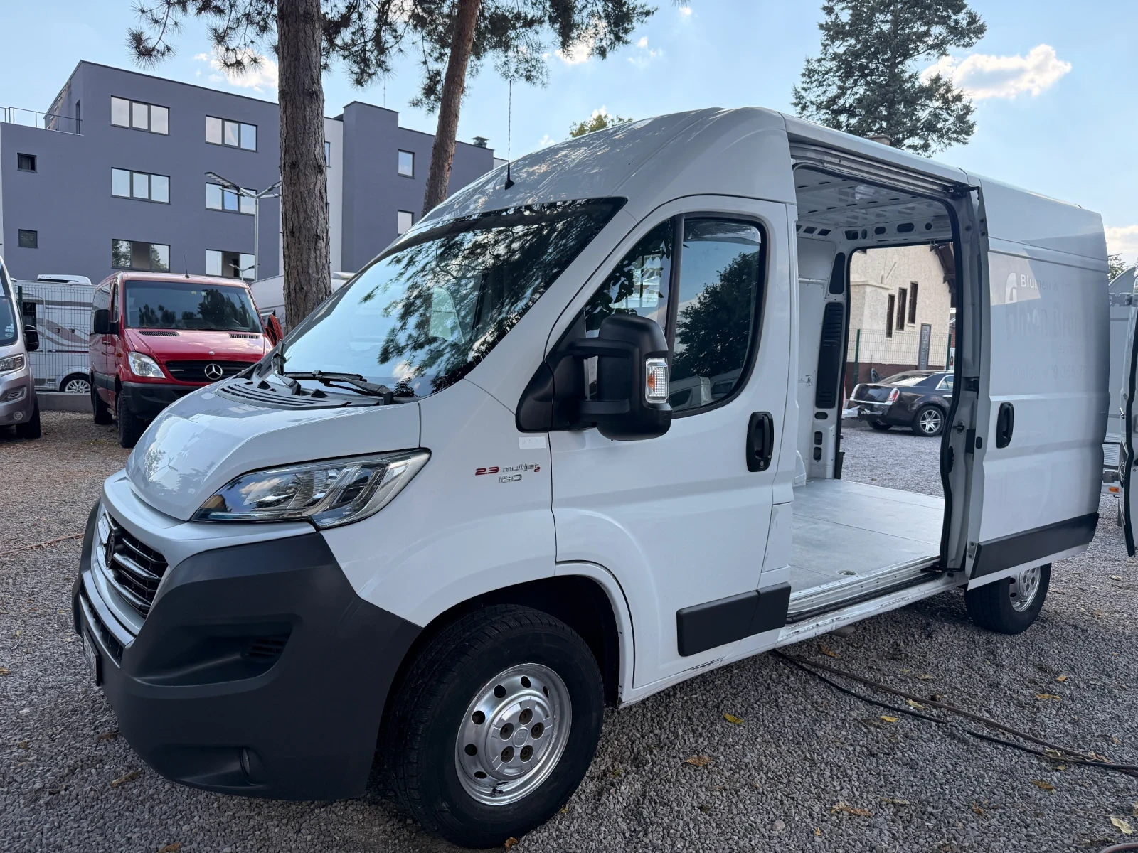 Fiat Ducato 2.3 180 Климатик, снимка 7 - Бусове и автобуси - 55572095