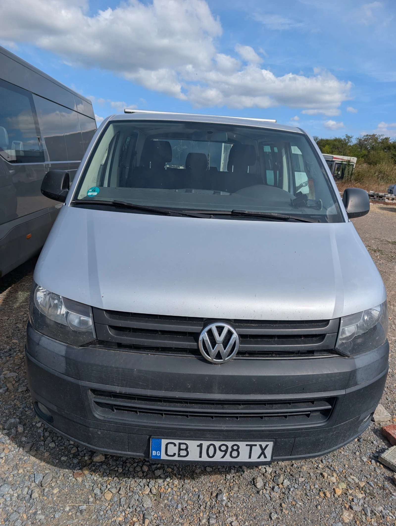 VW T5 Пътнически 4+ 1, снимка 3 - Бусове и автобуси - 56288377