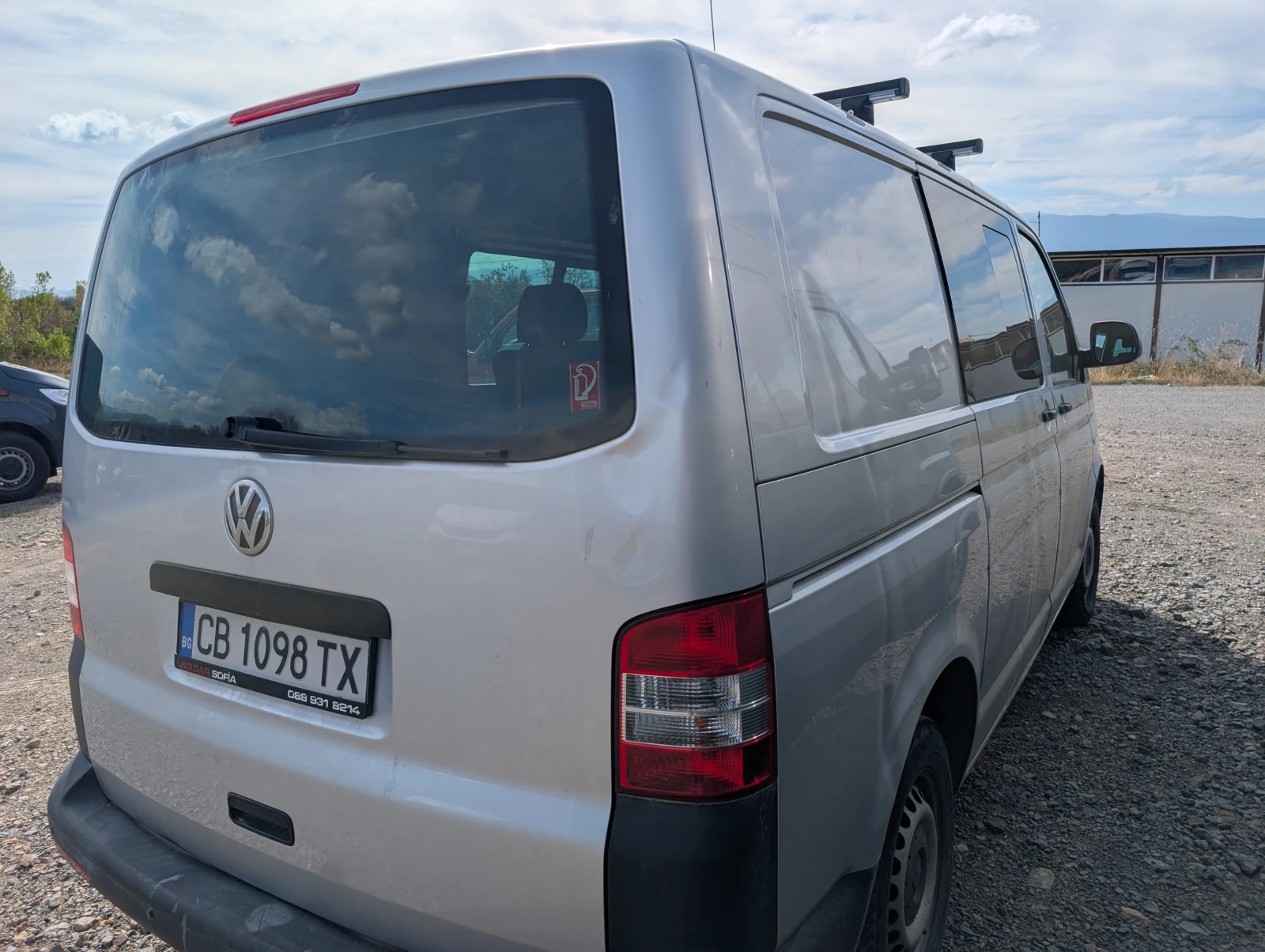 VW T5 Пътнически 4+ 1, снимка 4 - Бусове и автобуси - 56288377