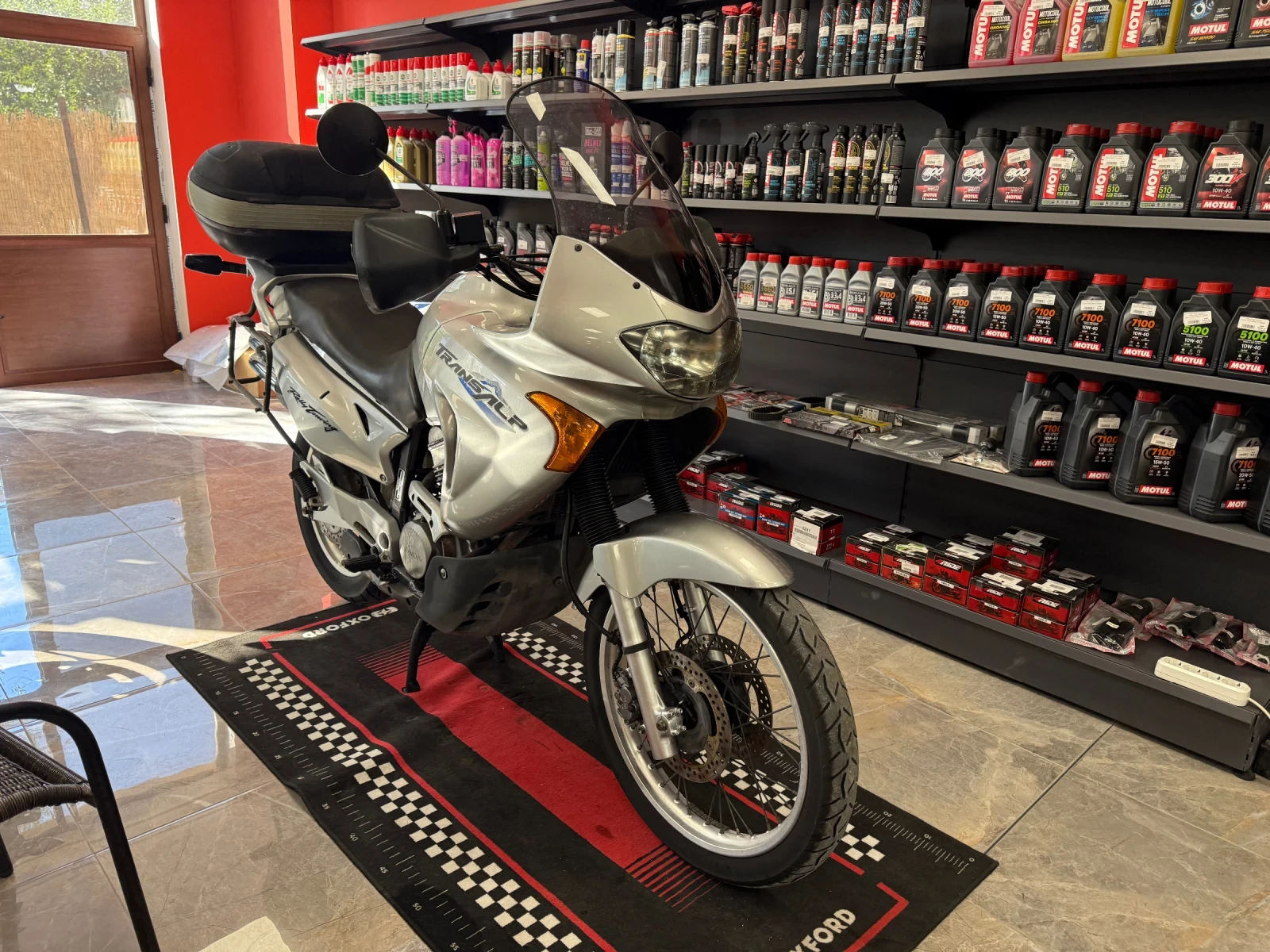 Honda Xlv Transalp 2004 - изображение 2