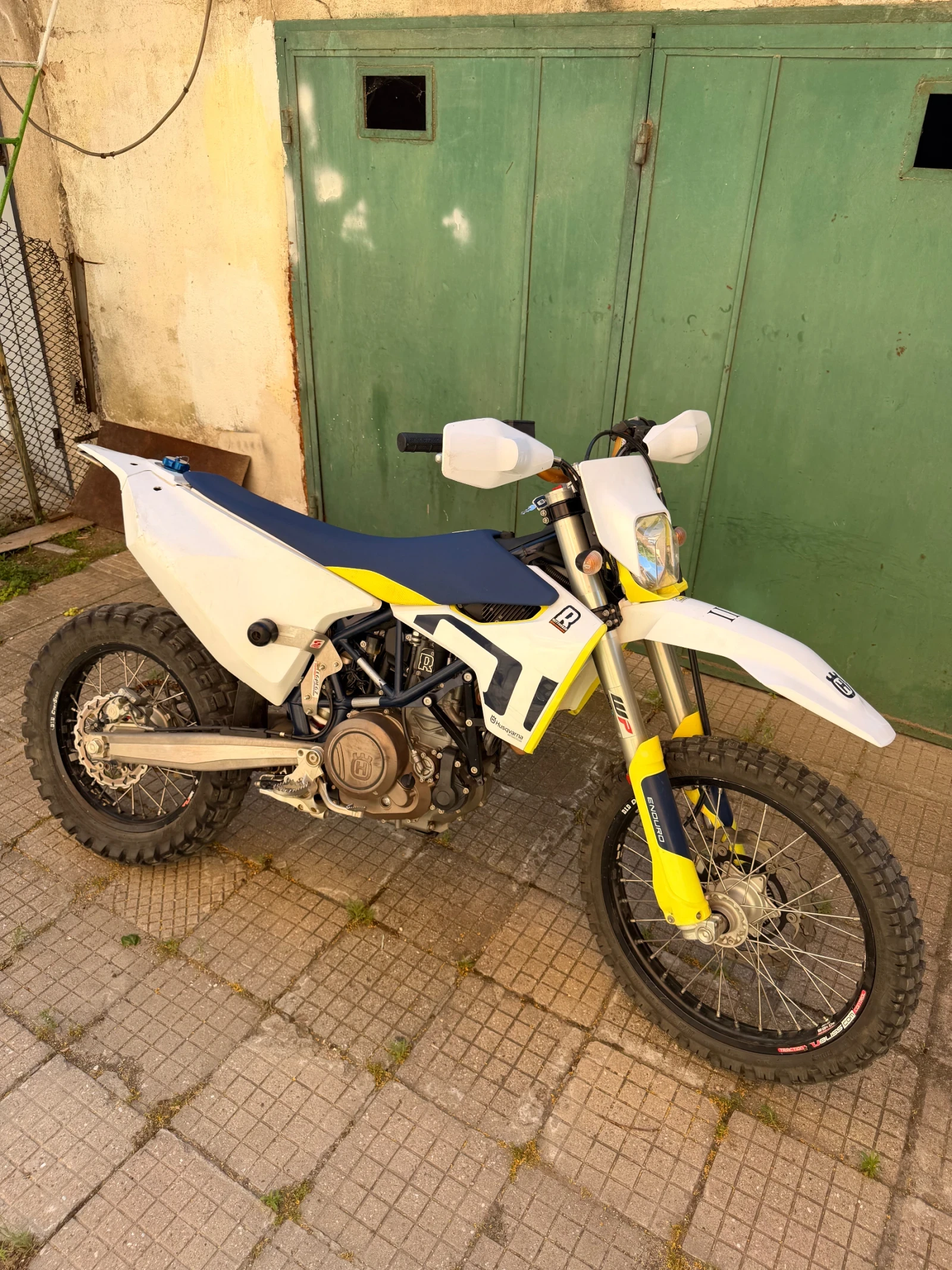 Husqvarna Svartpilen 701 701 ENDURO