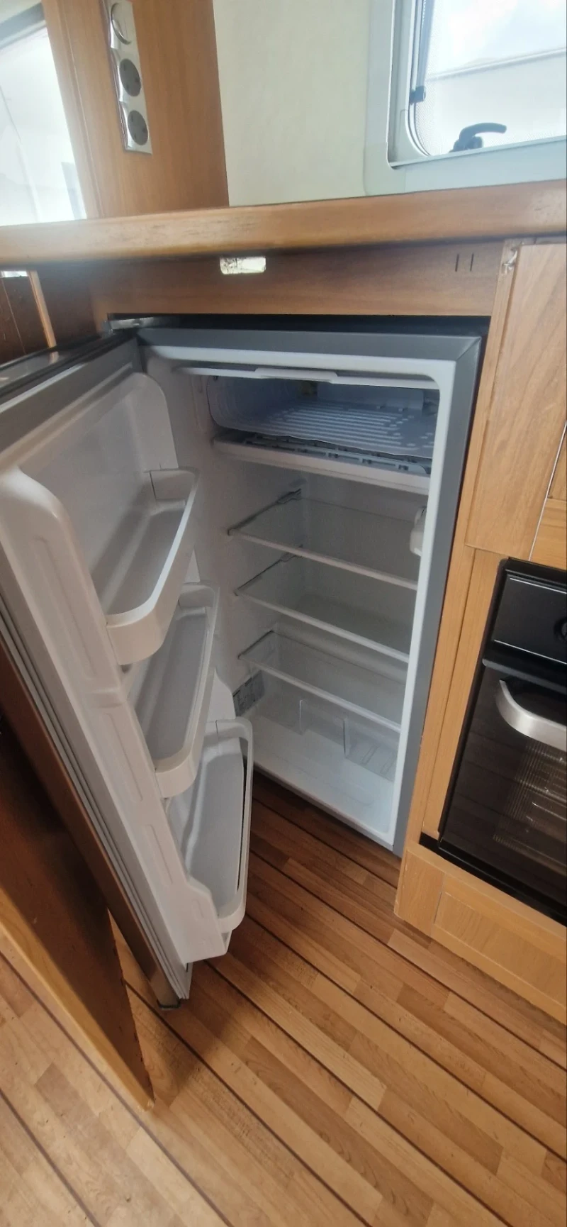 Каравана Tabbert Princess , снимка 5 - Каравани и кемпери - 52488053