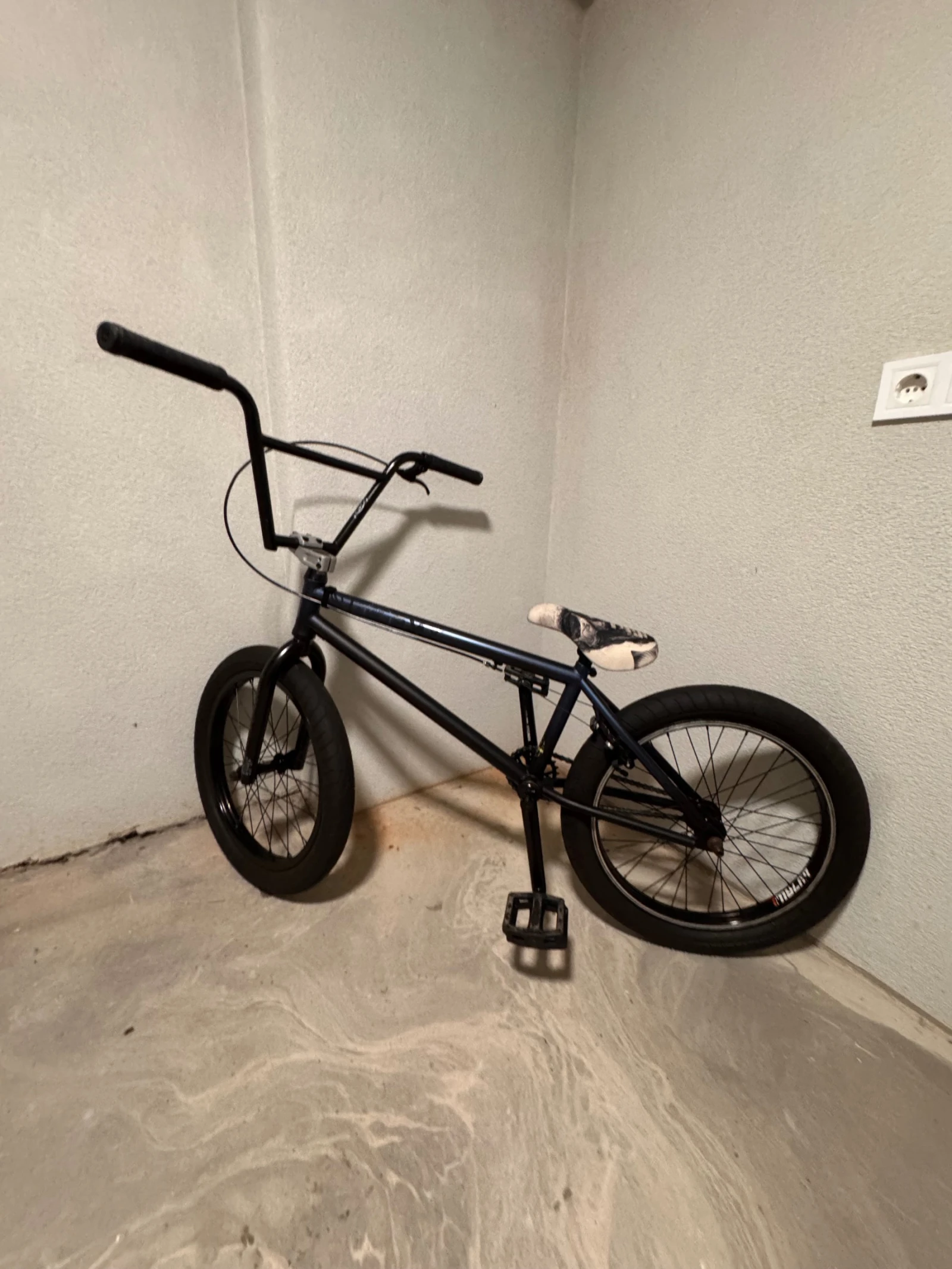 BMX Kink Switch 20  (2021) | Mobile.bg   3