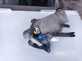 хидравлична помпа Рено Лагуна 2.0бензин 