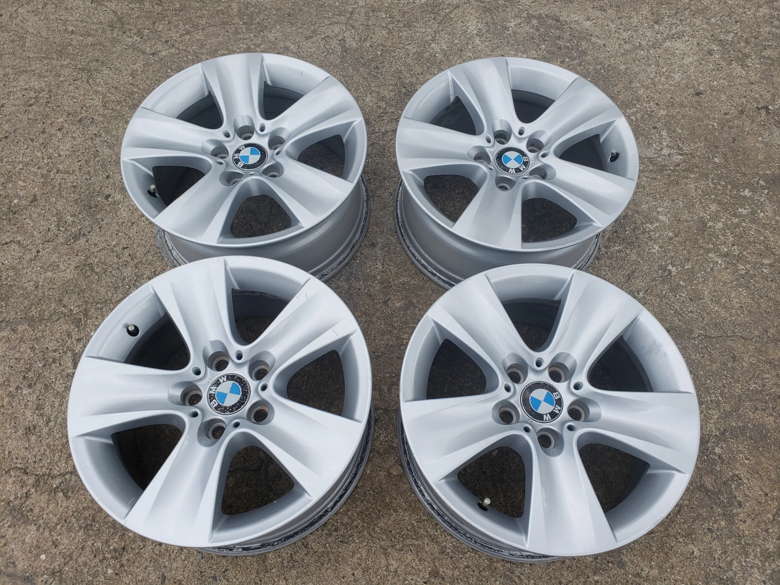 ������ �� BMW | Mobile.bg � ����������� 3