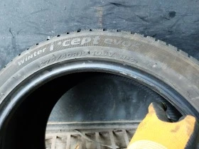 Гуми Зимни 275/40R19, снимка 6 - Гуми и джанти - 39109123