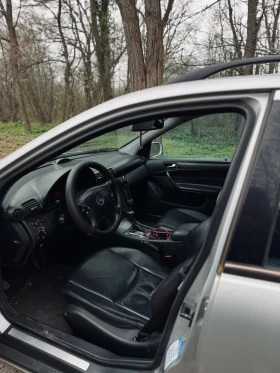 Mercedes-Benz C 270 Avantgarde, снимка 6