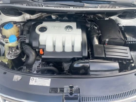 VW Touran 2.0TDI 6+ 1 DSG NAVI ПОДГРЕВ КОЖА 8 КЛАПАНА , снимка 15