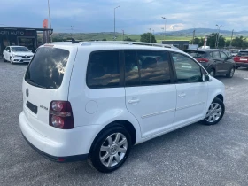 VW Touran 2.0TDI 6+ 1 DSG NAVI ПОДГРЕВ КОЖА 8 КЛАПАНА , снимка 6