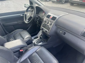 VW Touran 2.0TDI 6+ 1 DSG NAVI ПОДГРЕВ КОЖА 8 КЛАПАНА , снимка 10