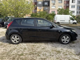 Hyundai I30 1.6 Дизел Атоматик, снимка 4