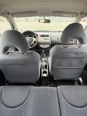 Обява за продажба на Honda Jazz 1.2 ~3 699 лв. - изображение 7 | Auto.bg Обява за продажба на Honda Jazz 1.2 ~3 699 лв. - изображение 7