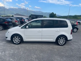 VW Touran 2.0TDI 6+ 1 DSG NAVI ПОДГРЕВ КОЖА 8 КЛАПАНА  | Auto.bg — изображение 4