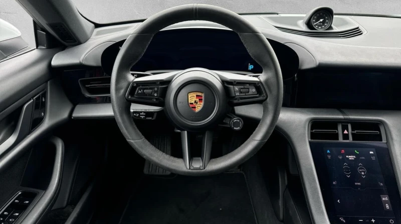 Porsche Taycan 4S Performance Plus 93.4 kWh, снимка 9 - Автомобили и джипове - 46997969