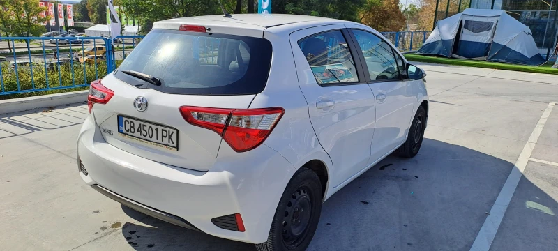 Toyota Yaris, снимка 6 - Автомобили и джипове - 48009932