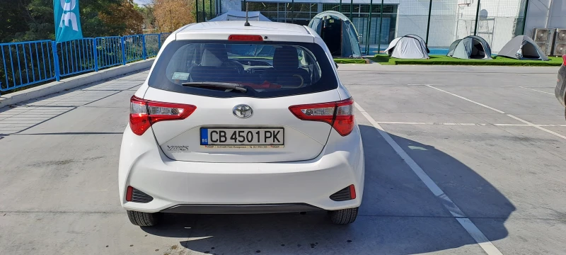 Toyota Yaris, снимка 4 - Автомобили и джипове - 48009932