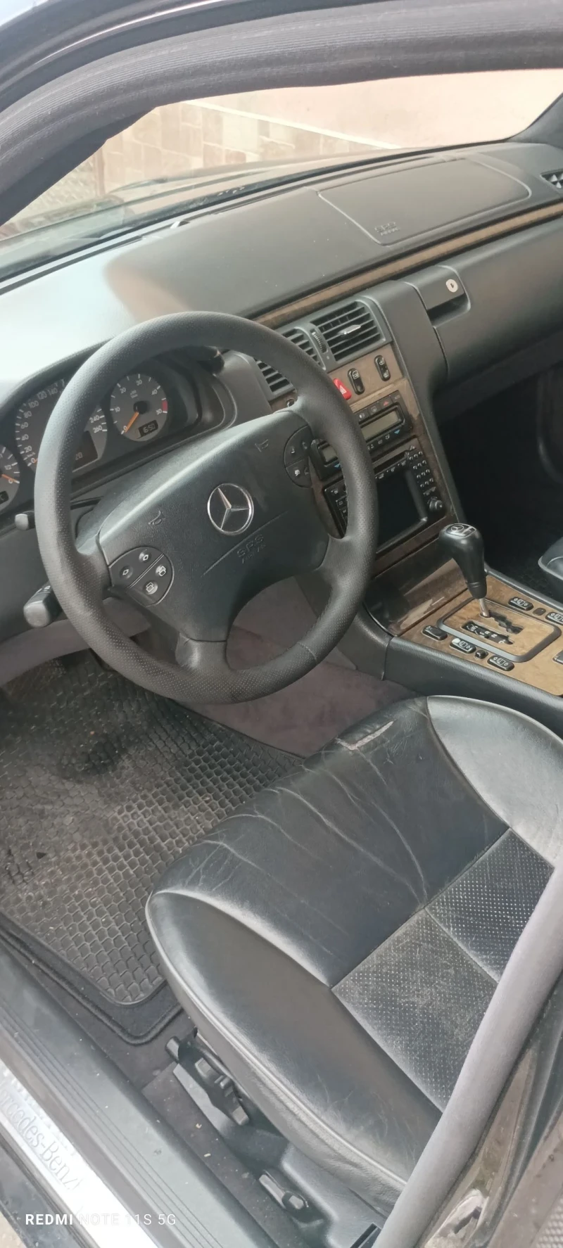 Mercedes-Benz E 320 320 cdi, снимка 4 - Автомобили и джипове - 48639050