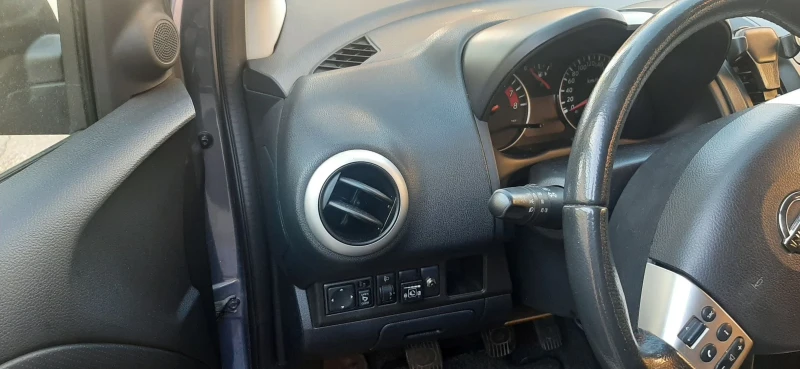 Nissan Note 1.4 газ бензин , снимка 8 - Автомобили и джипове - 49004108