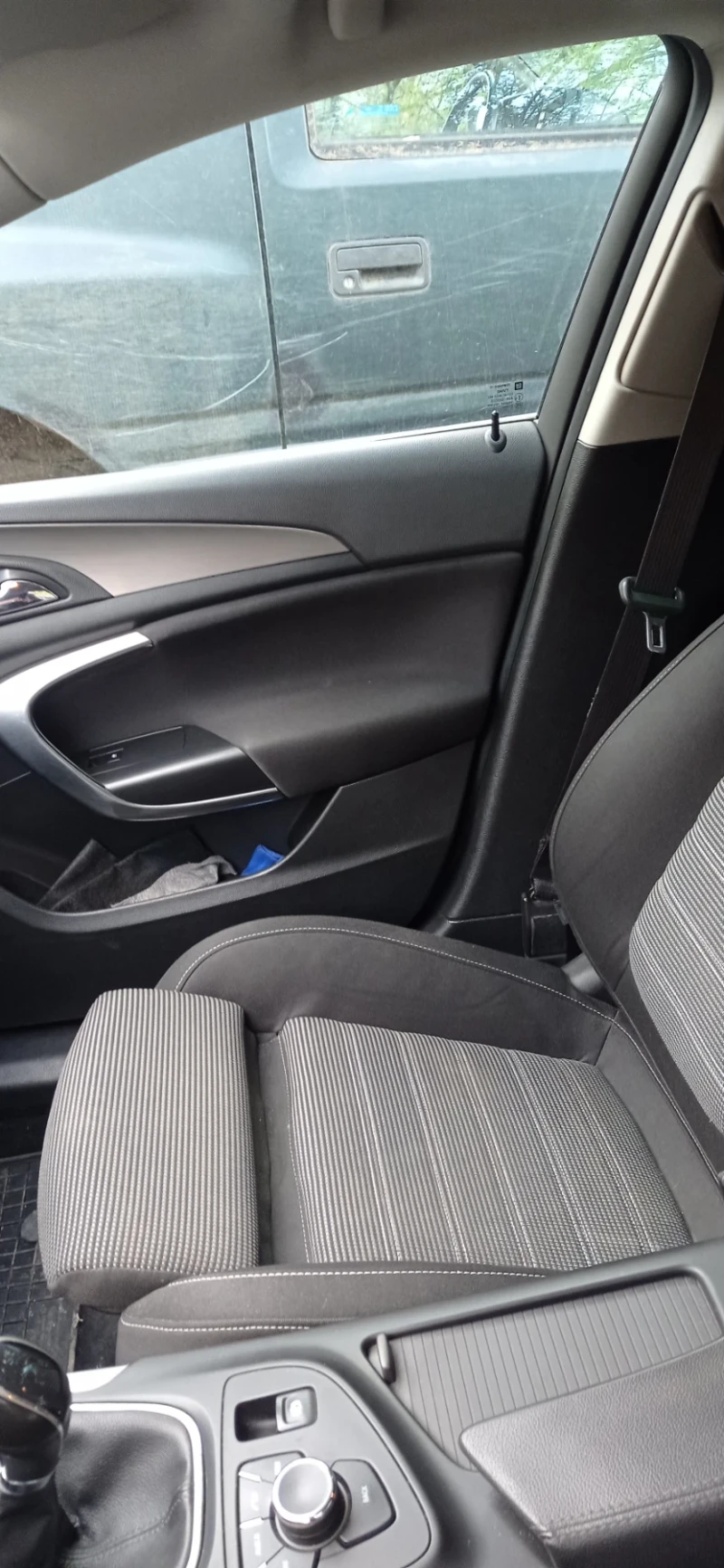 Opel Insignia, снимка 7 - Автомобили и джипове - 49863203