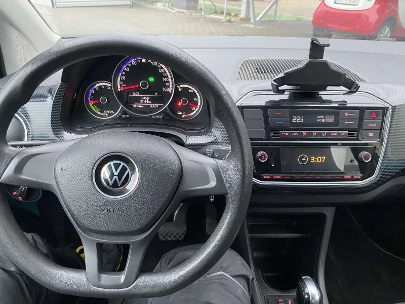 VW Up 36.8kWh, снимка 5 - Автомобили и джипове - 52790497