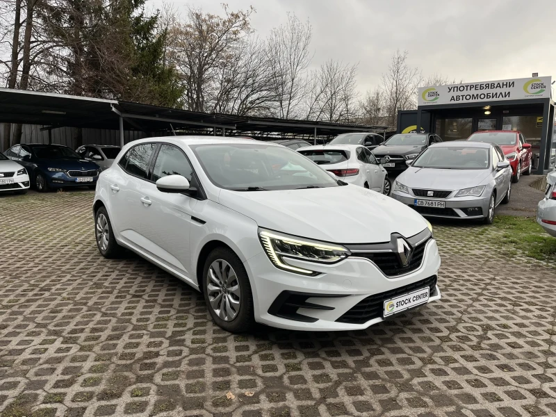 Renault Megane 1.5 dCi 115 к.с 6M/T, снимка 3 - Автомобили и джипове - 52665529