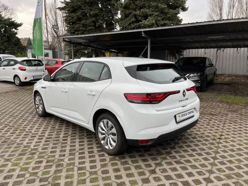 Renault Megane 1.5 dCi 115 к.с 6M/T, снимка 6 - Автомобили и джипове - 52665529