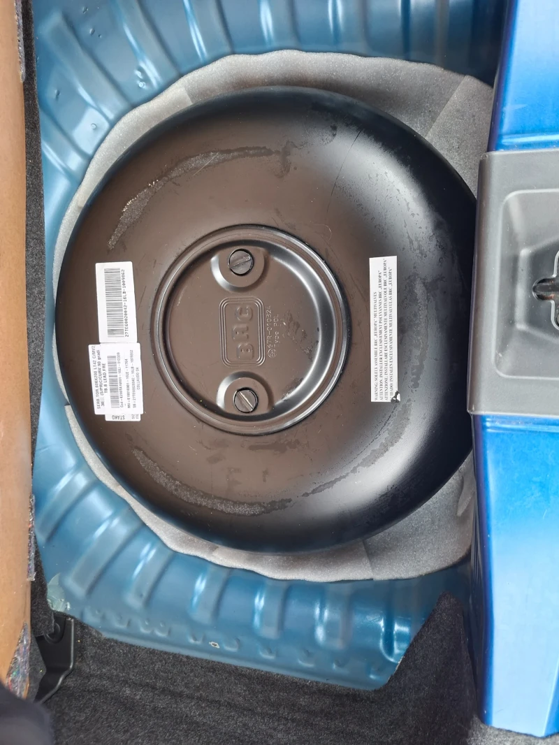 Nissan Micra 1, 2 i GPL, снимка 14 - Автомобили и джипове - 53021920