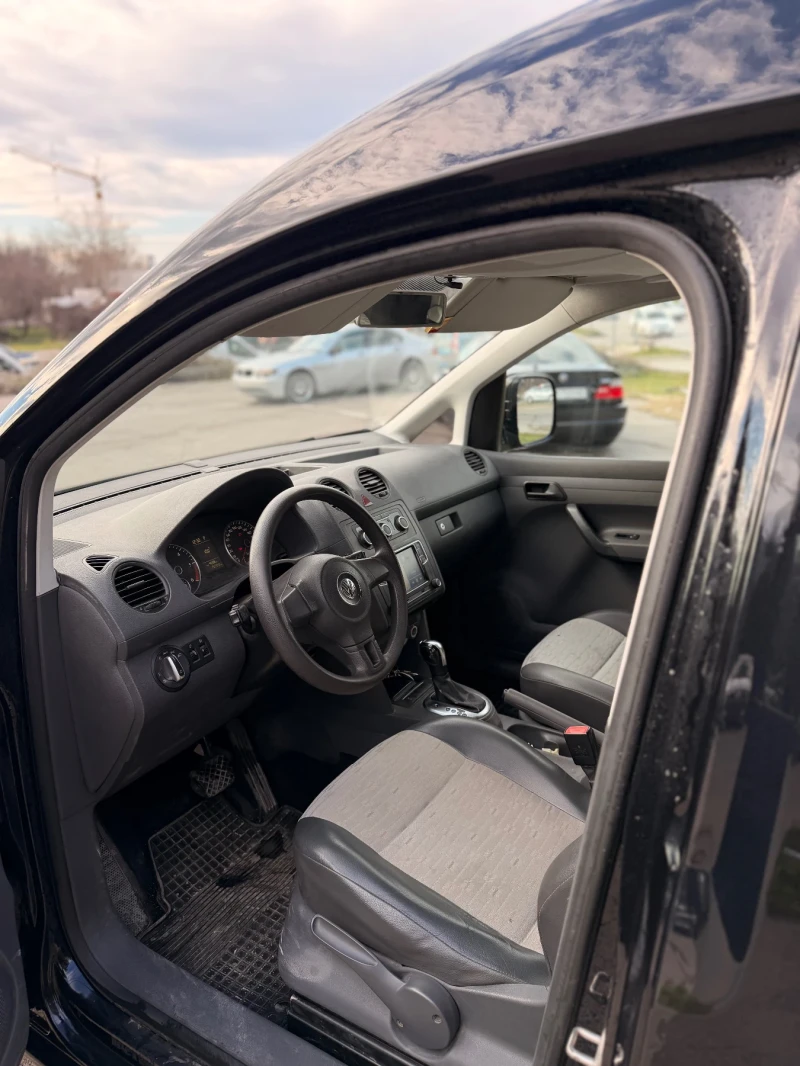 VW Caddy DSG 7, снимка 7 - Автомобили и джипове - 53192399