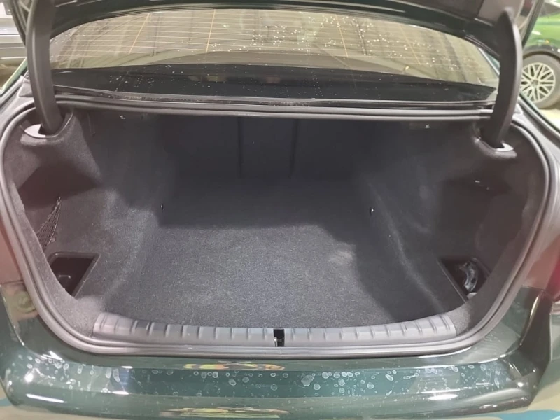 BMW M5 * COMPETITION * CARFAX * БЕЗ ПЪРВОНАЧАЛНА ВНОСКА, снимка 14 - Автомобили и джипове - 53399107