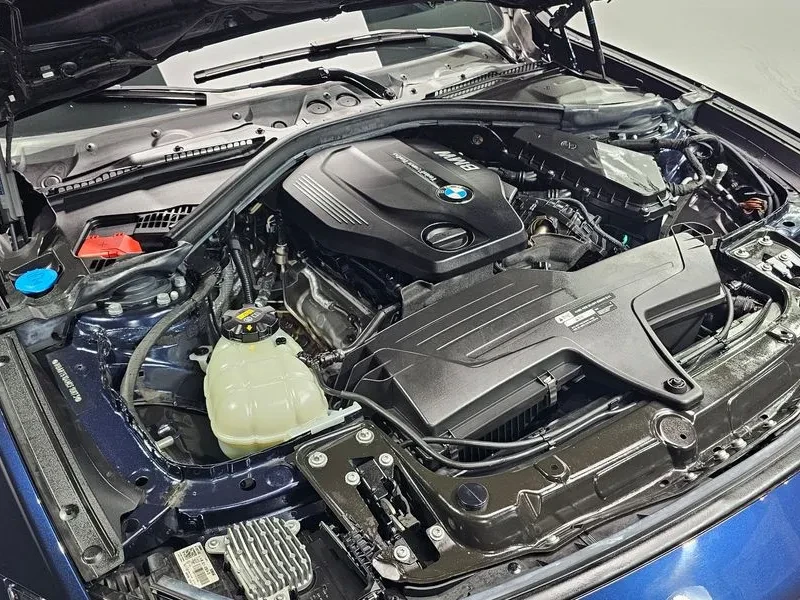 BMW 320 - САМО 30% АВАНС, снимка 6 - Автомобили и джипове - 55406685