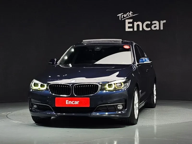 BMW 320 - САМО 30% АВАНС, снимка 3 - Автомобили и джипове - 55406685