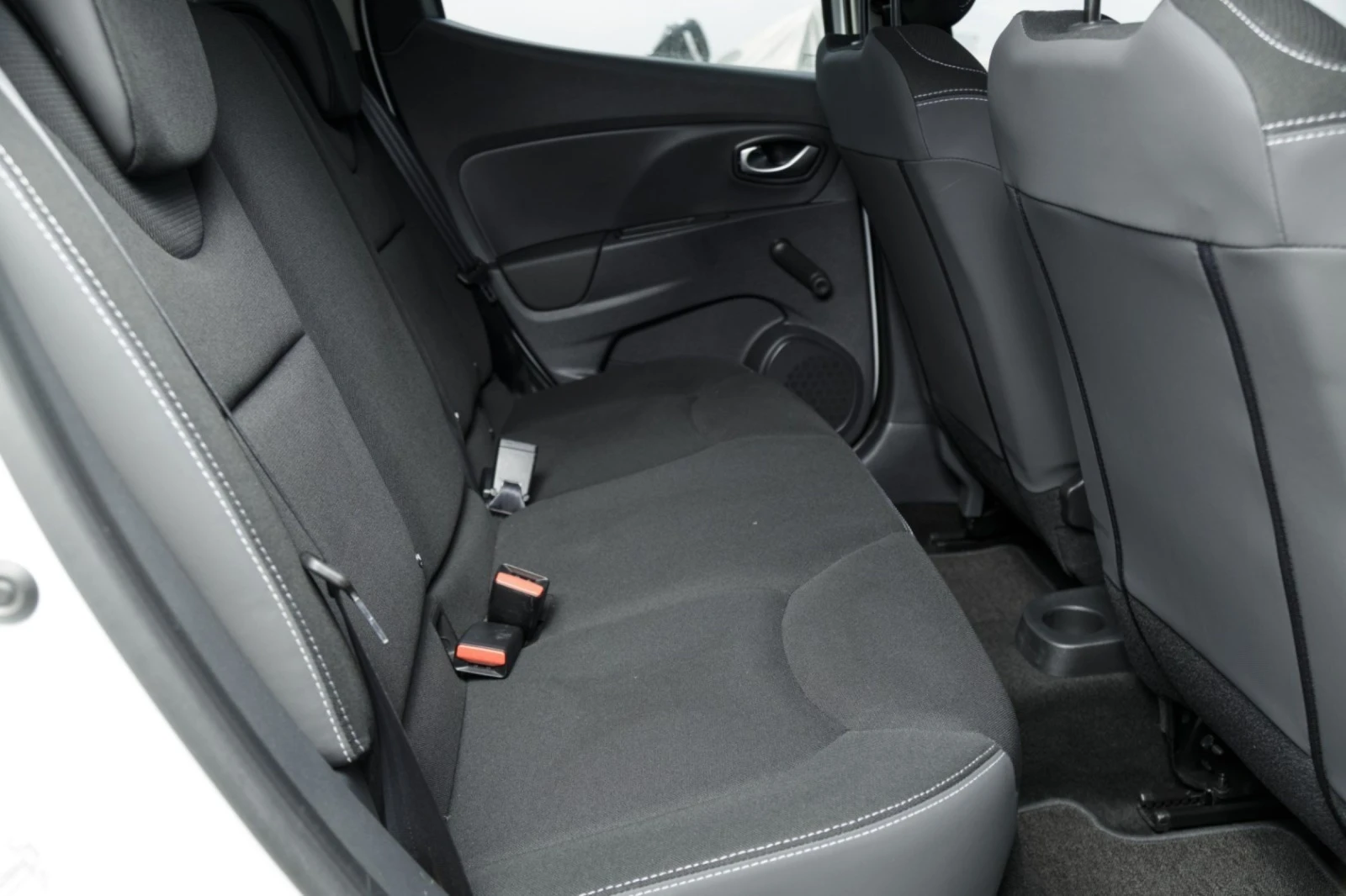 Renault Clio 1.5 | Mobile.bg   16