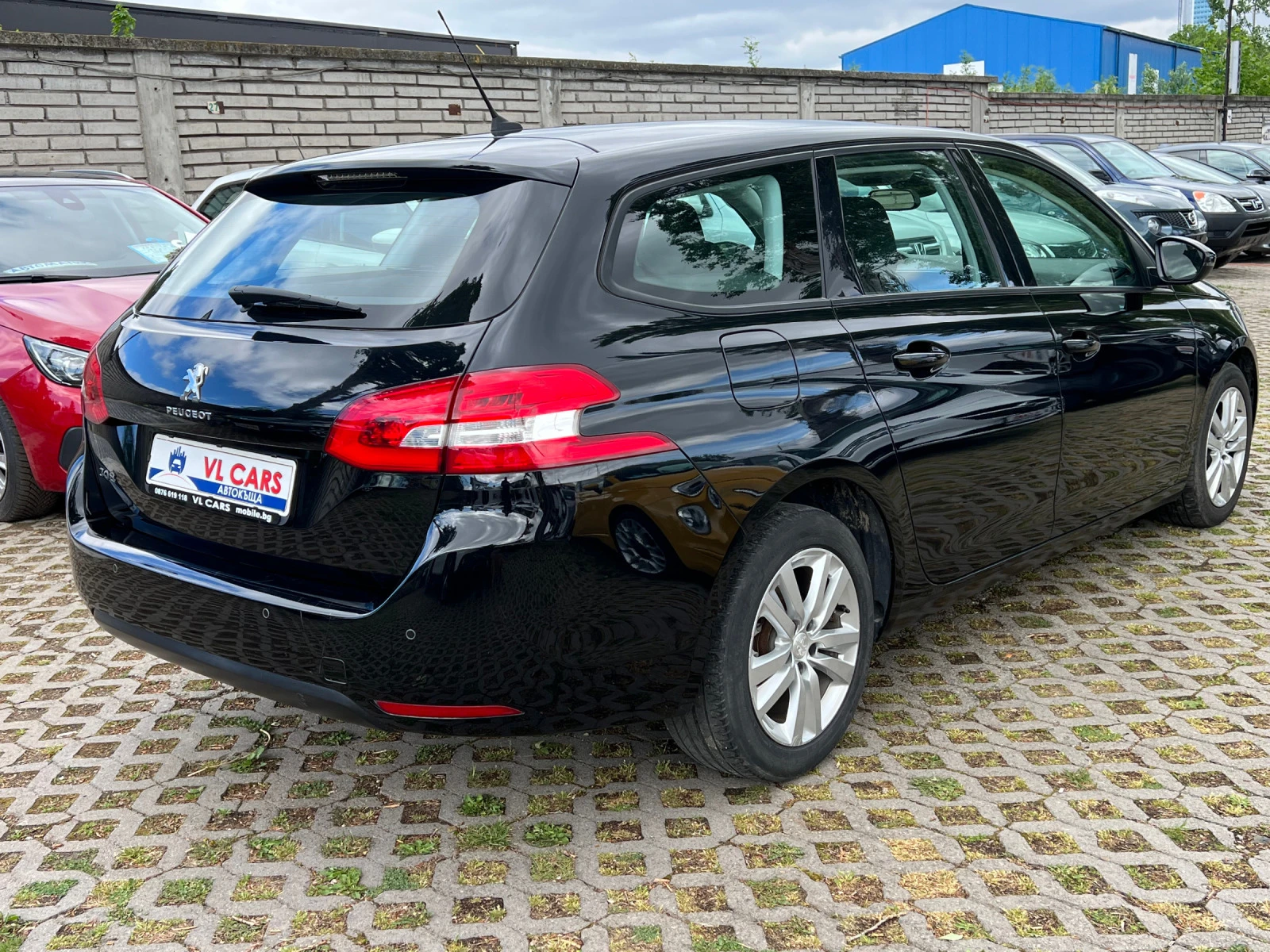 Peugeot 308 1.6 Bluehdi  - изображение 4