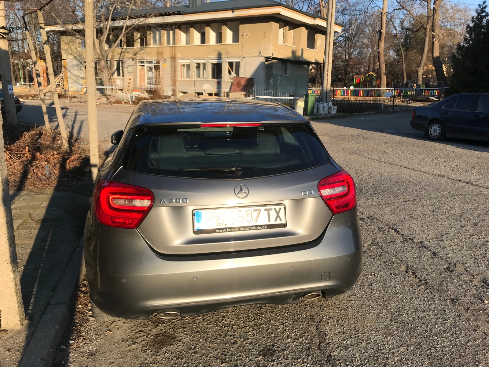 Mercedes-Benz A 200 W176 - изображение 4