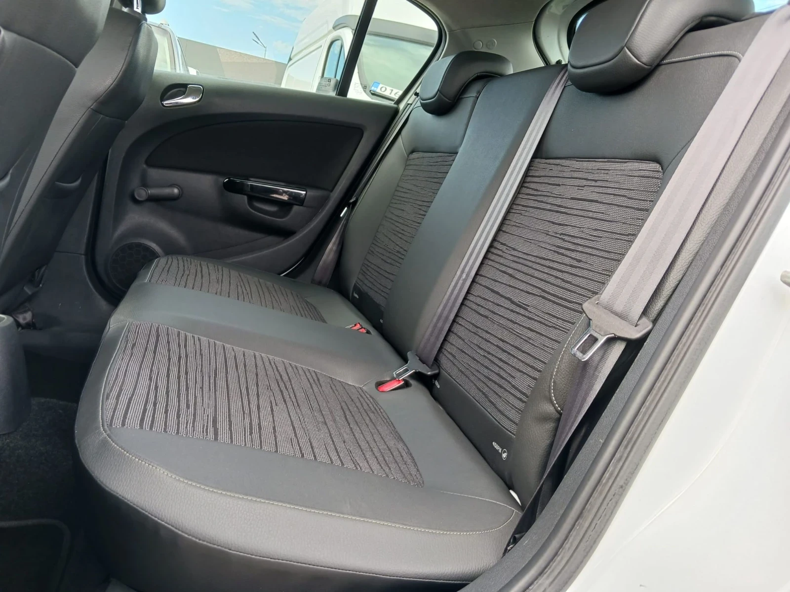 Opel Corsa 1.2 GPL 100 947км - изображение 9